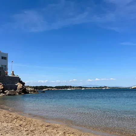 With Sea View Lejlighed